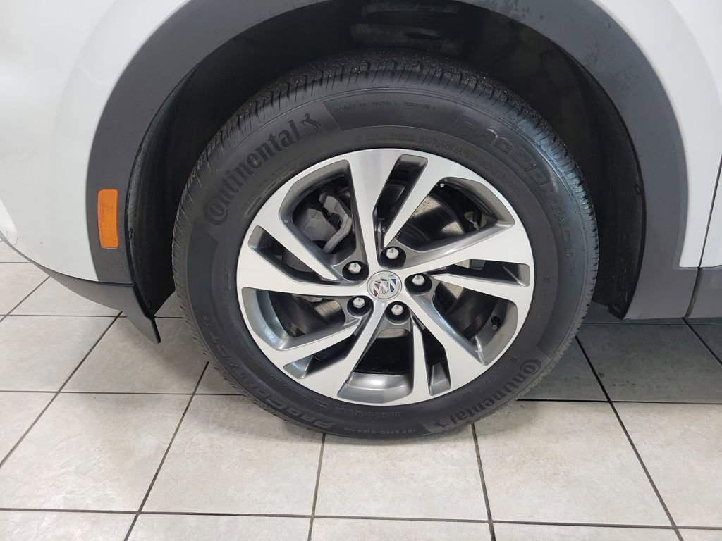 Used 2022 Buick Envision Essence w/ Safety Package image 48