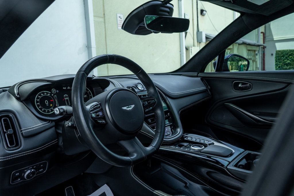 Used 2021 Aston Martin DBX AWD/4WD image 15