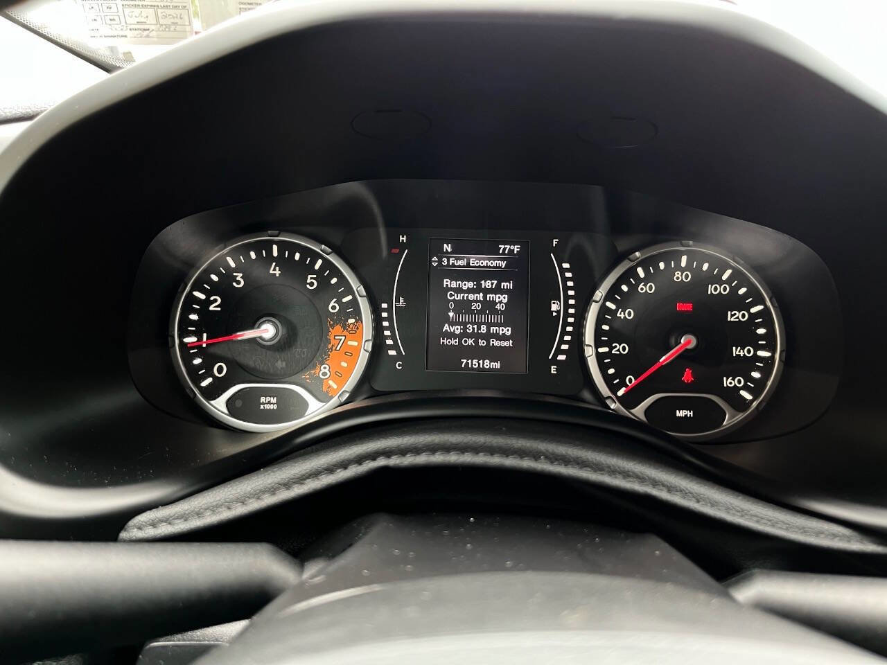 Used 2015 Jeep Renegade Latitude image 18