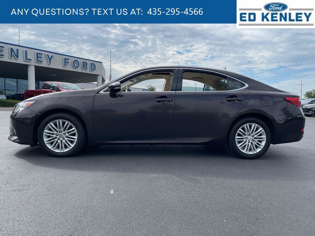 Used 2014 Lexus ES 350 w/ Premium Package FWD image 2