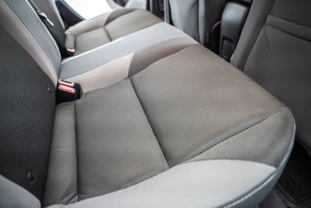 Used 2014 Ford Focus SE FWD image 30