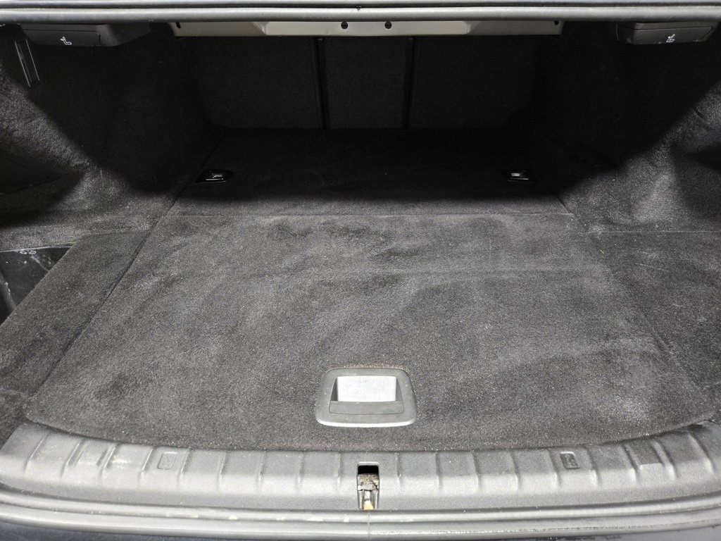 Used 2021 BMW 530e xDrive w/ M Sport Package image 45