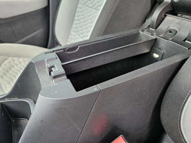 Used 2020 Chevrolet Equinox LT FWD image 26