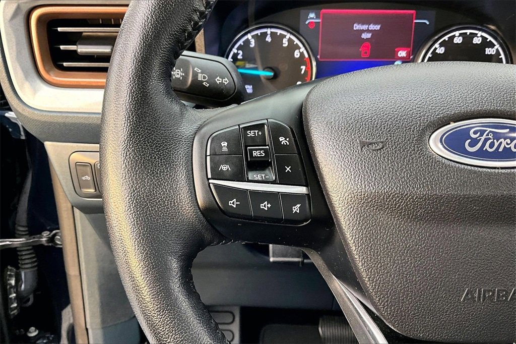 Used 2022 Ford Maverick Lariat w/ Lariat Luxury Package image 19