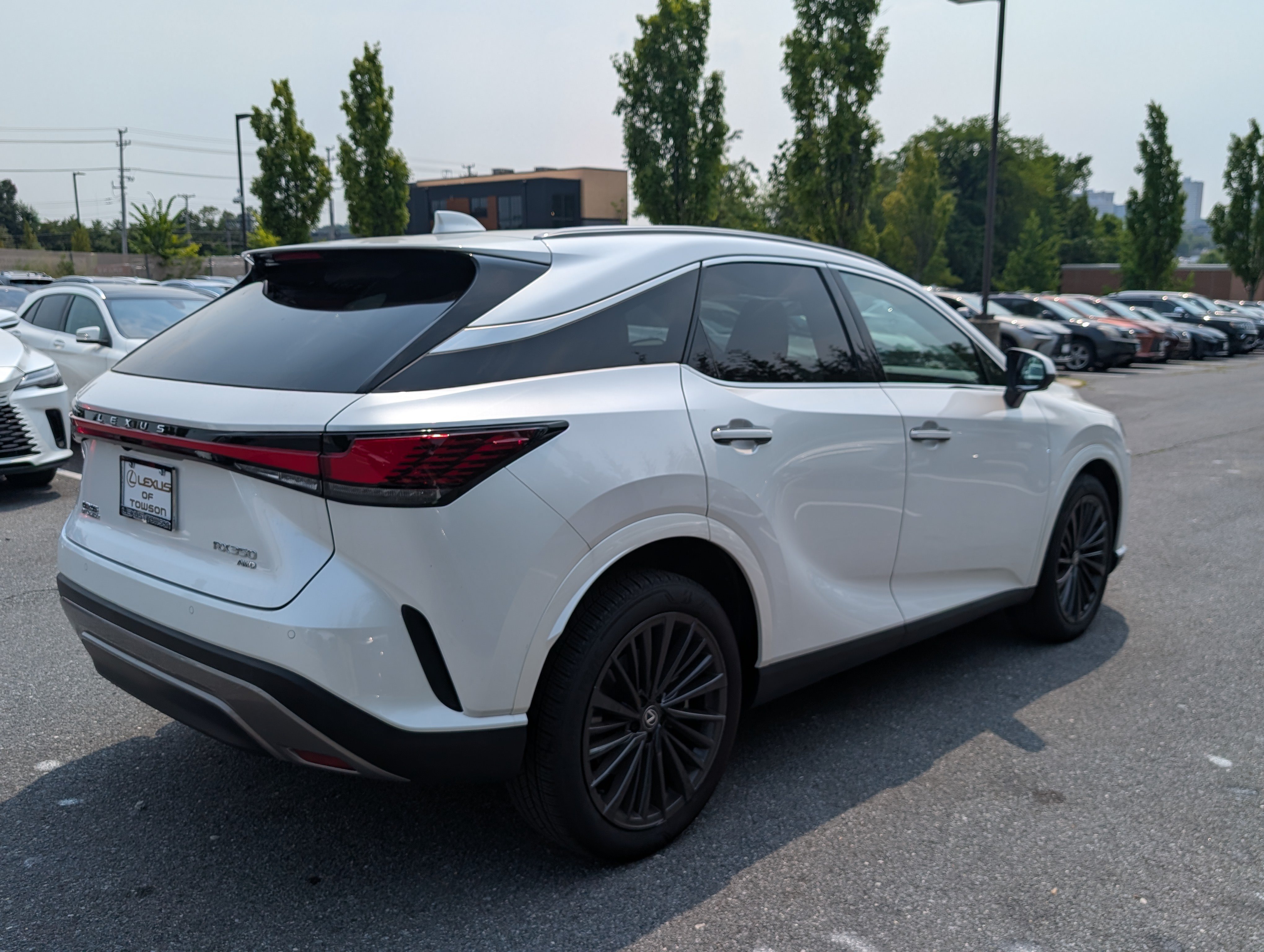 Used 2025 Lexus RX 350 Premium w/ Convenience Package AWD/4WD image 3