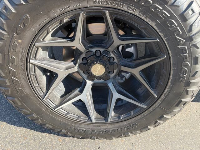 Used 2023 Ford F150 Raptor AWD/4WD image 8