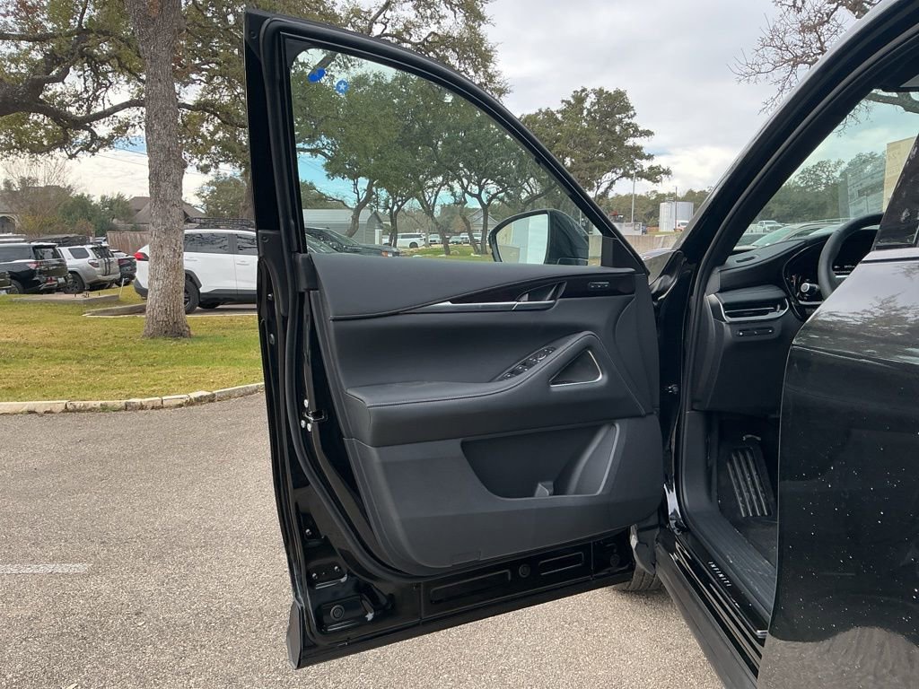 New 2026 INFINITI QX60 Autograph w/ Dark Cargo Package image 23