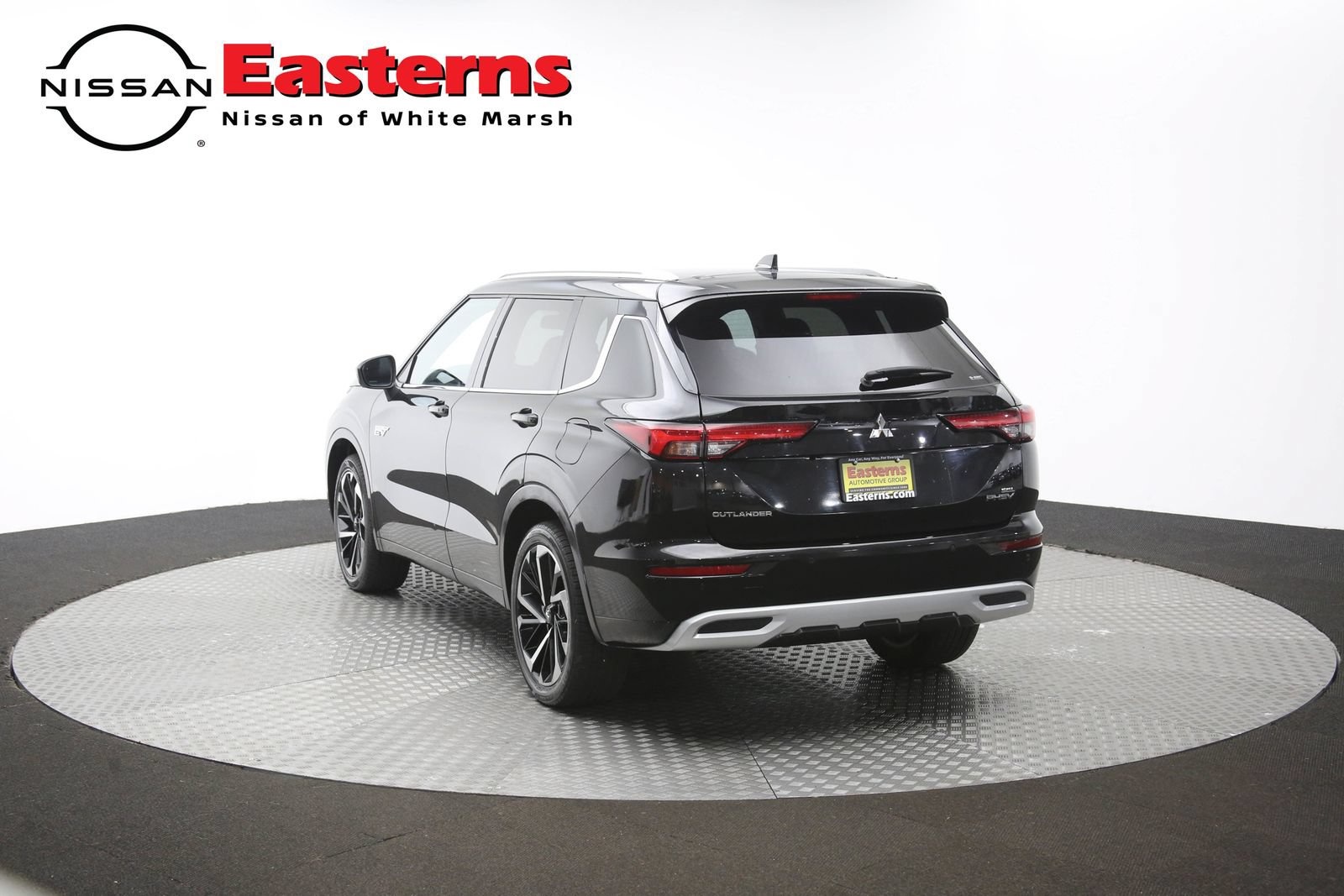 Used 2024 Mitsubishi Outlander SEL AWD/4WD image 37