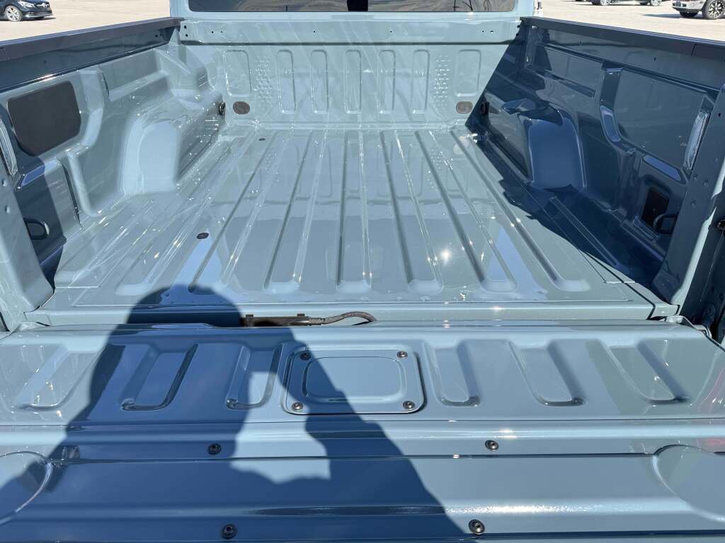 New 2026 Jeep Gladiator Mojave image 23