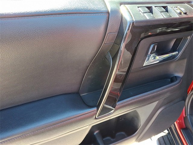 Used 2021 Toyota 4Runner Venture w/ Moonroof Package image 12