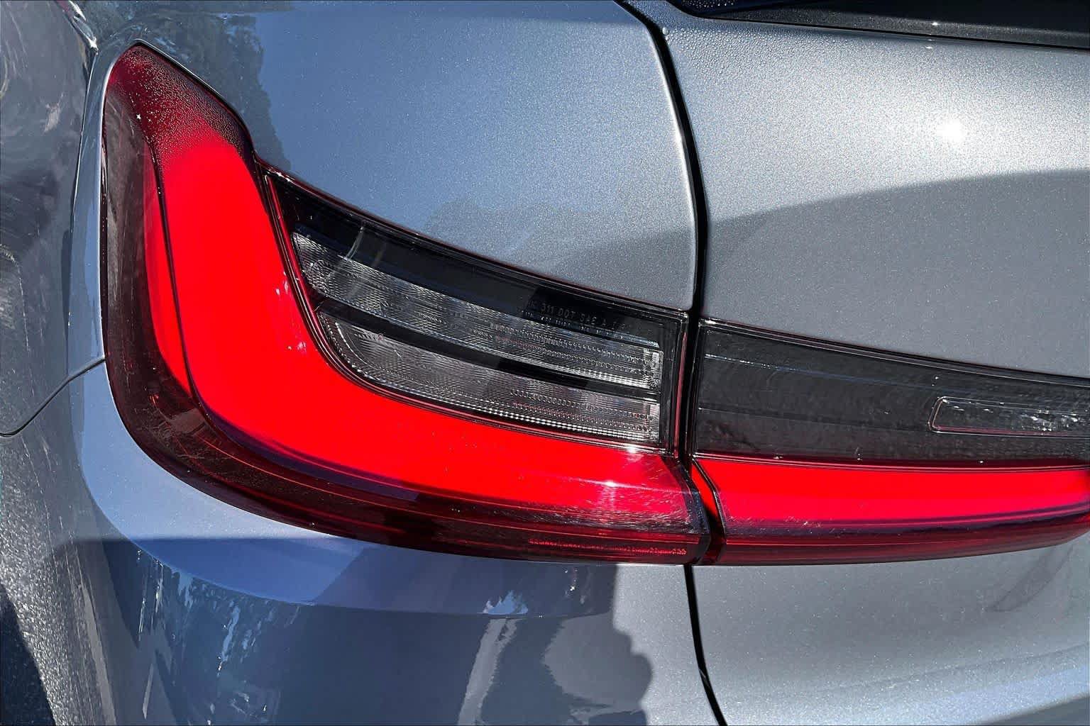 Used 2023 BMW M3 Competition RWD image 27