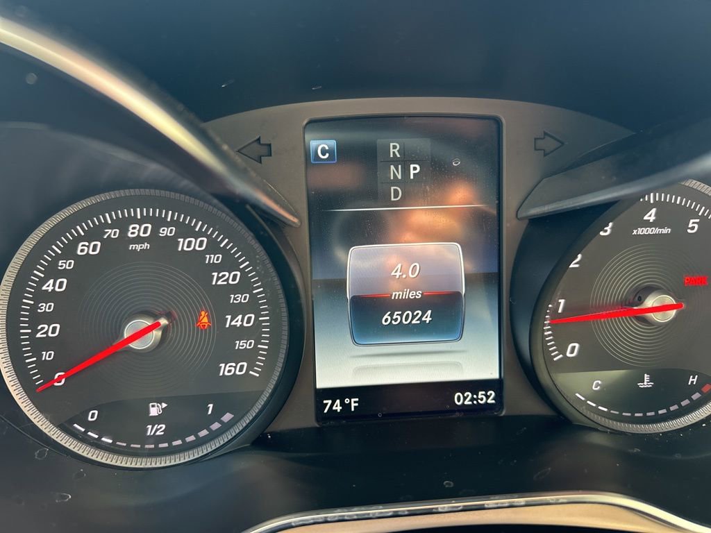 Used 2018 Mercedes-Benz GLC 300 4MATIC image 15