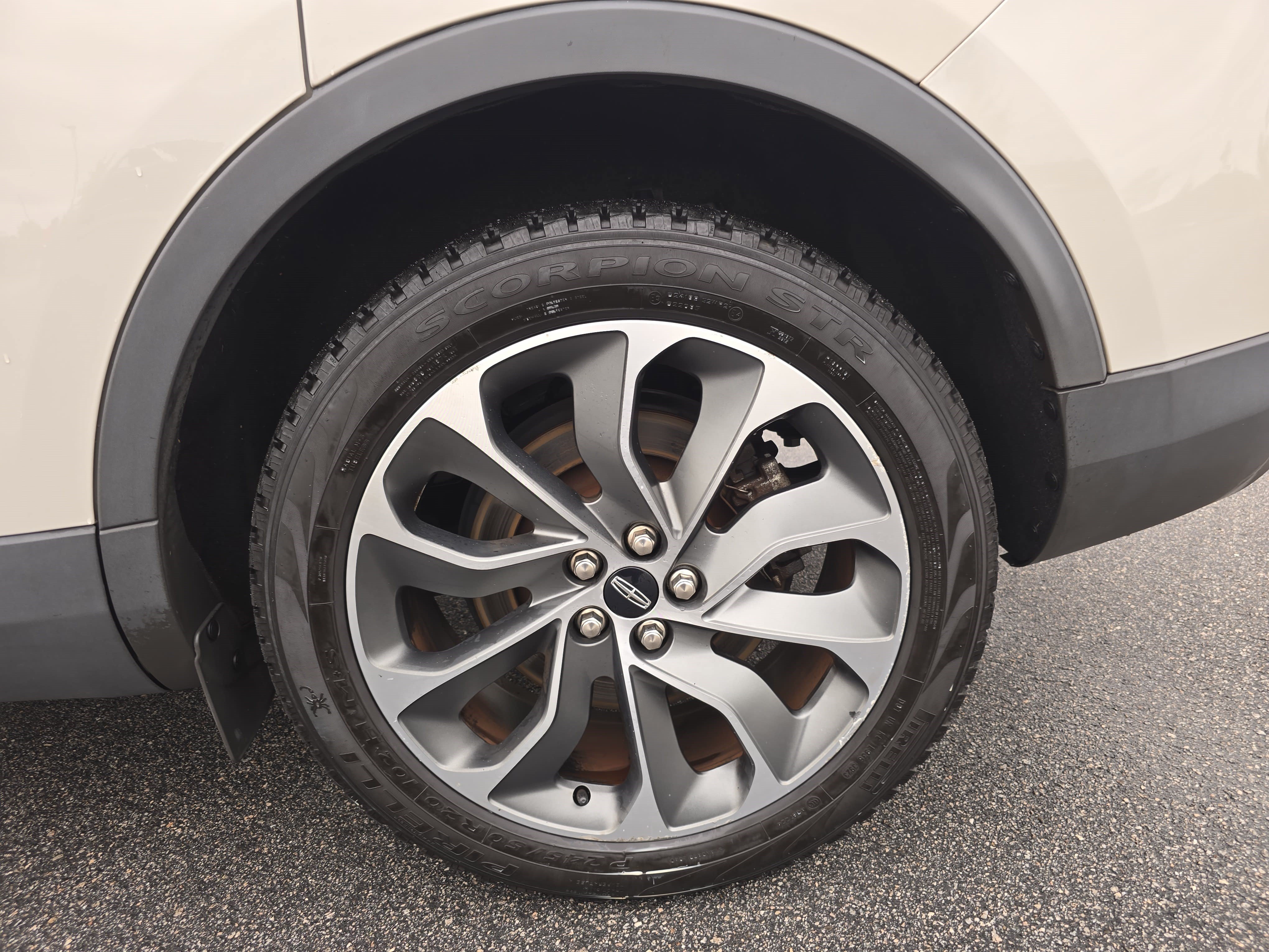 Certified 2023 Lincoln Nautilus Reserve AWD/4WD image 33