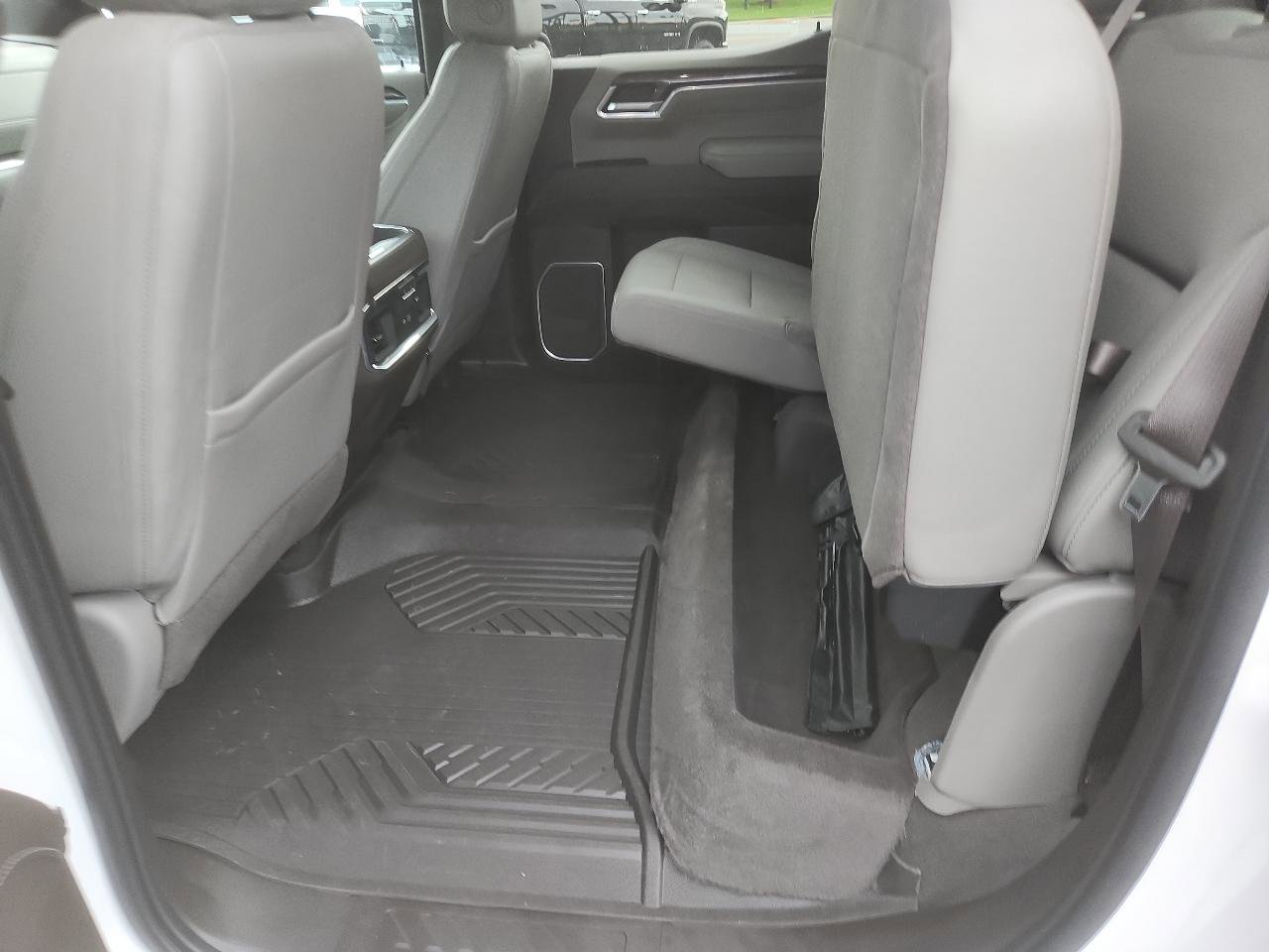 Used 2022 Chevrolet Silverado 1500 LTZ image 25