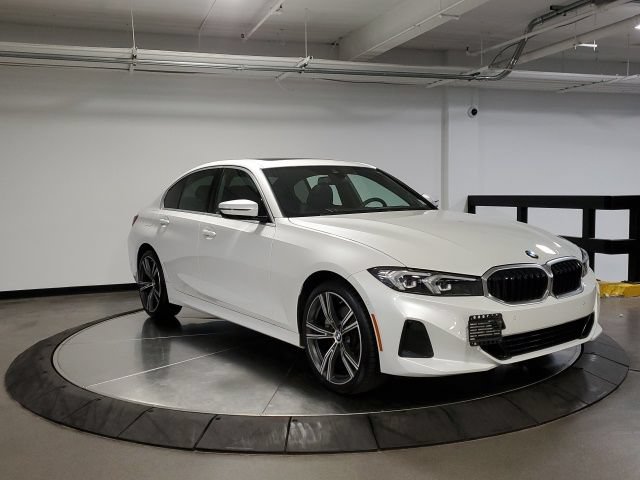 Used 2024 BMW 330i xDrive Sedan w/ Convenience Package AWD/4WD image 11