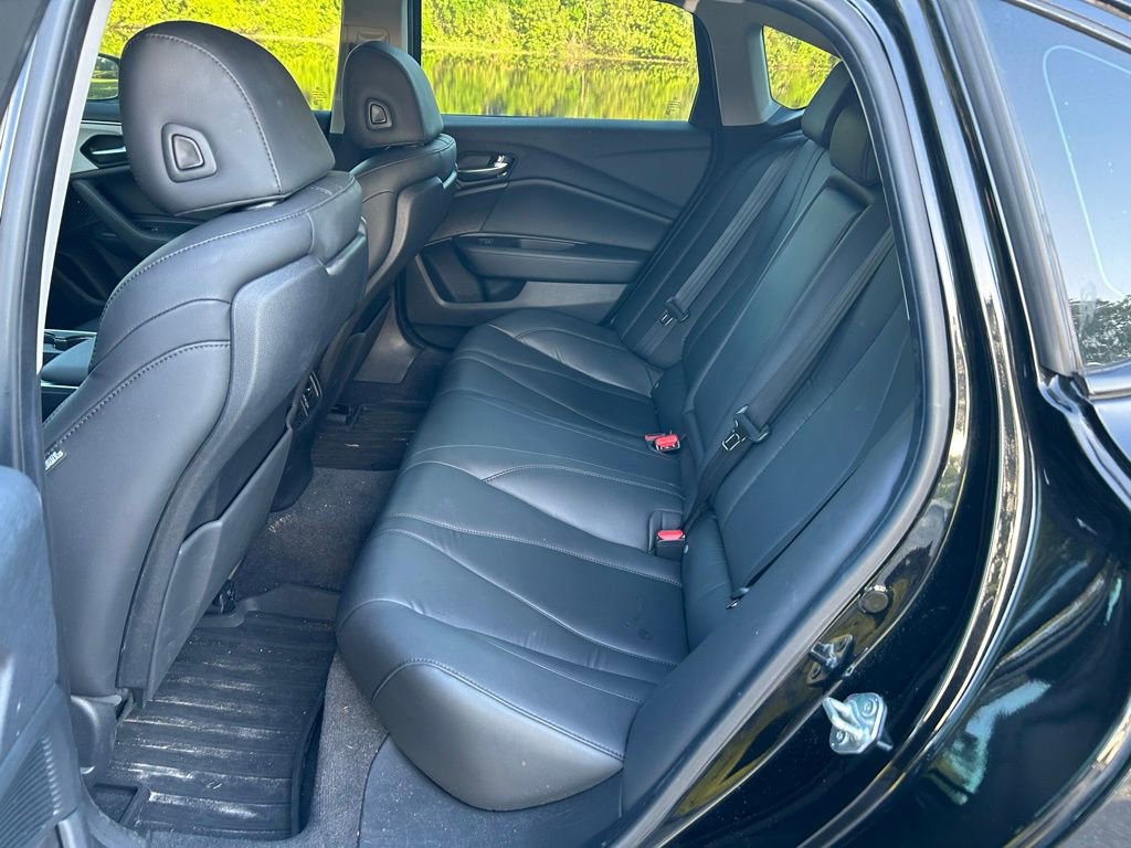 Used 2023 Acura TLX image 13
