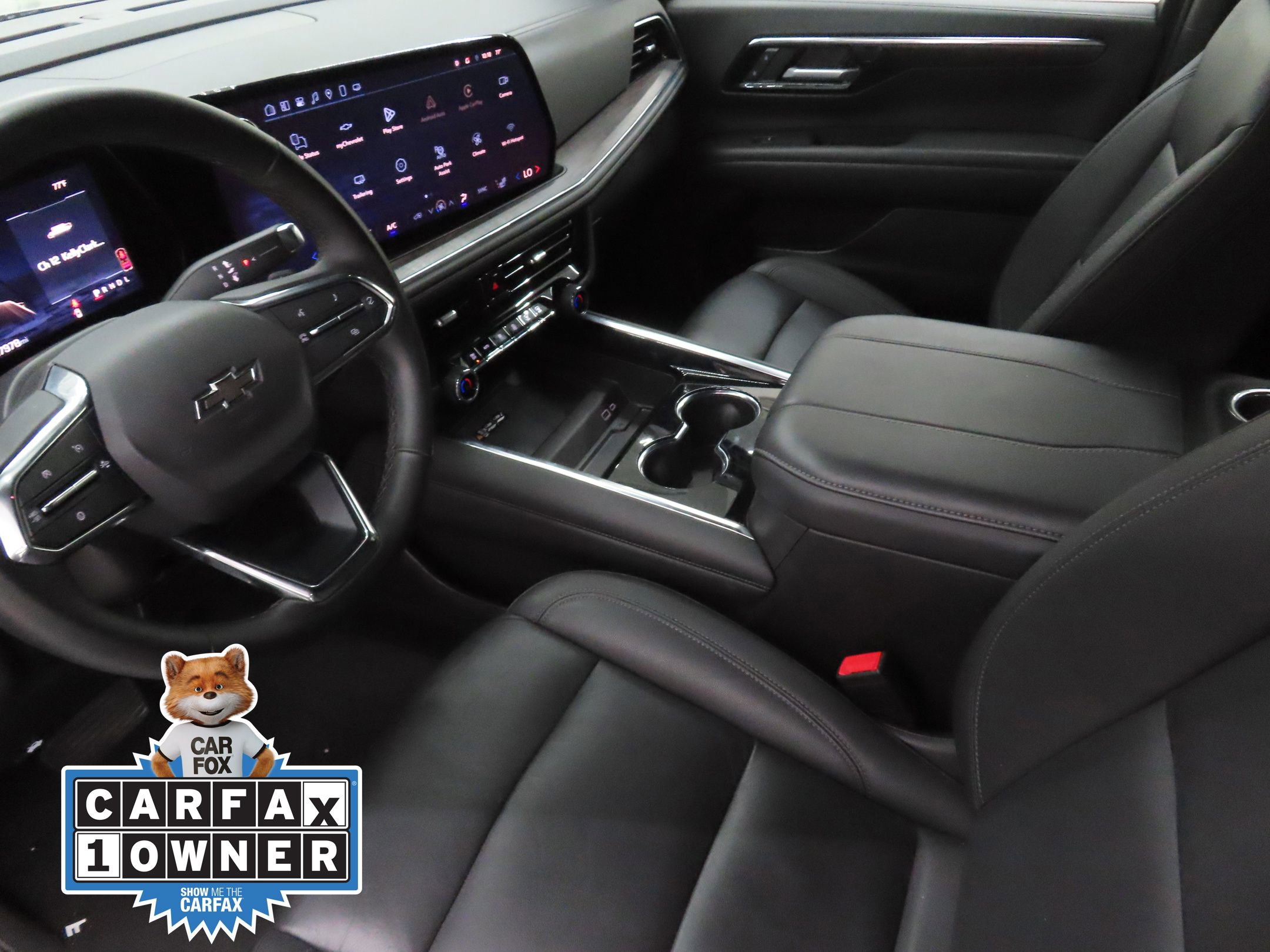 Used 2025 Chevrolet Suburban Z71 AWD/4WD image 19