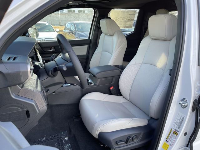 New 2025 Toyota Tacoma Limited image 5