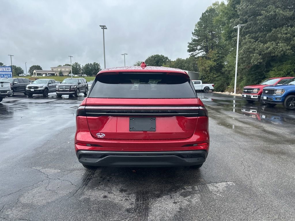 Used 2024 Lincoln Nautilus Premier w/ Jet Appearance Package image 4