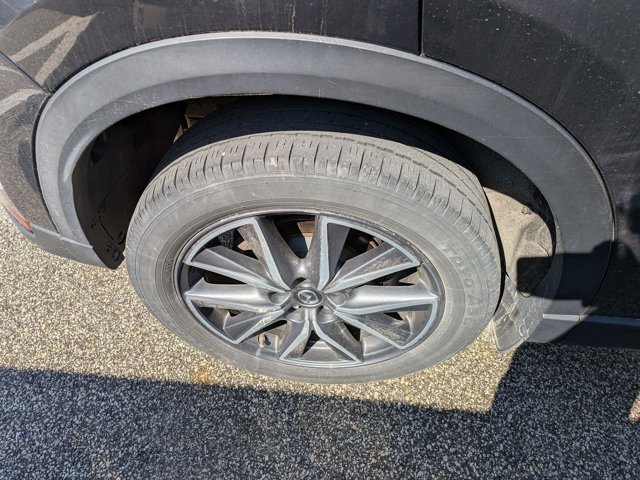 Used 2018 MAZDA CX-5 Touring w/ Preferred Equipment Package AWD/4WD image 9