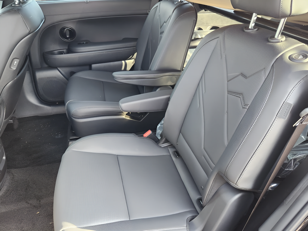 New 2026 Hyundai Palisade XRT Pro AWD/4WD image 11