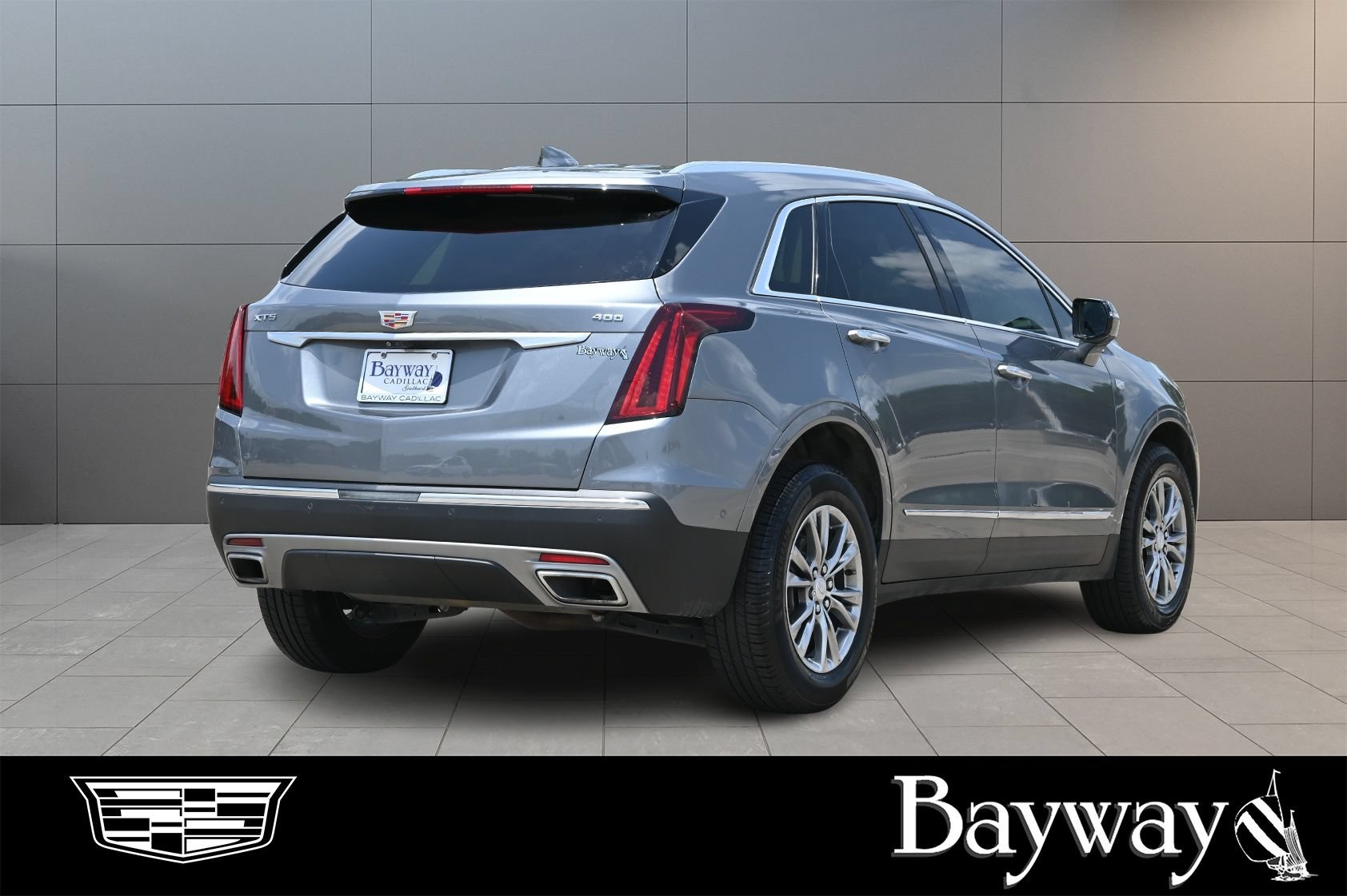 Certified 2021 Cadillac XT5 Premium Luxury FWD image 6