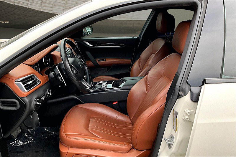 Used 2022 Maserati Ghibli Modena Q4 image 24