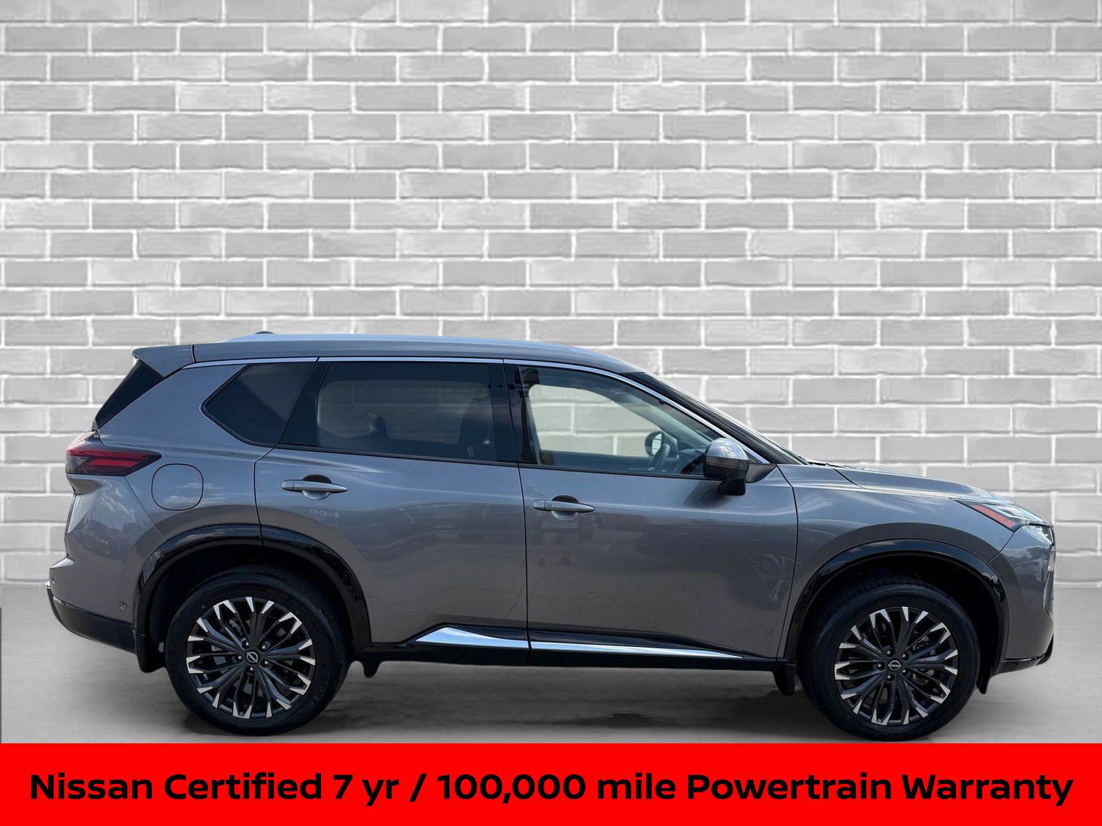 Certified 2025 Nissan Rogue Platinum w/ Tech Package AWD/4WD image 7