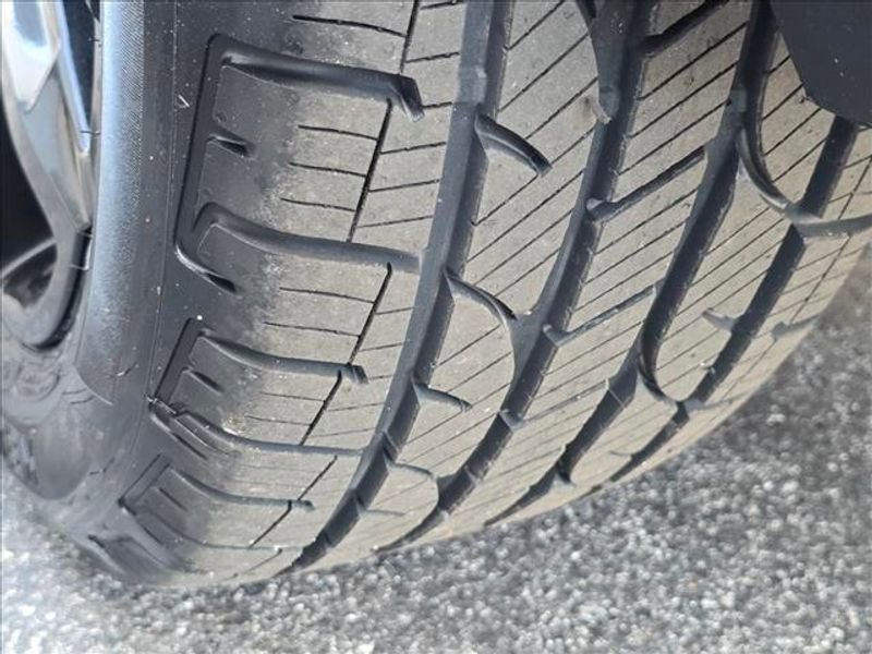 Certified 2023 Chevrolet Blazer LT w/ LPO, Black Grille Bar Package image 27