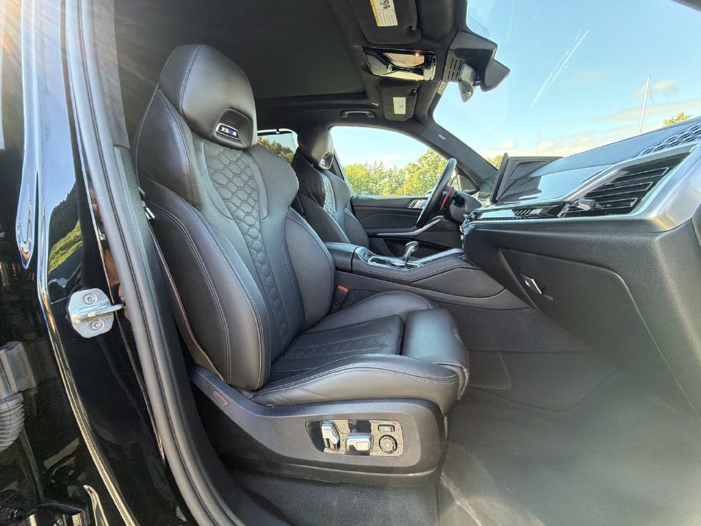 Used 2024 BMW X5 M Competition w/ Executive Package AWD/4WD image 22