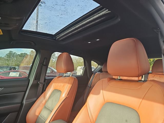 Used 2024 MAZDA CX-5 Carbon Edition image 15