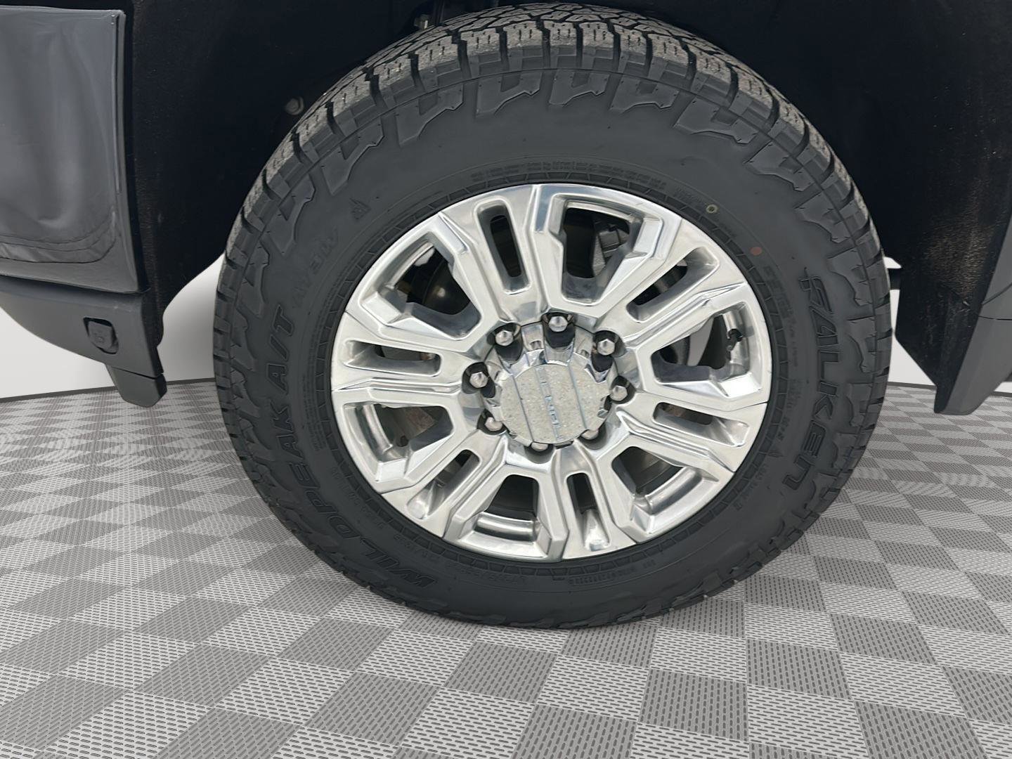 Used 2022 GMC Sierra 3500 Denali w/ Denali Ultimate Package image 29