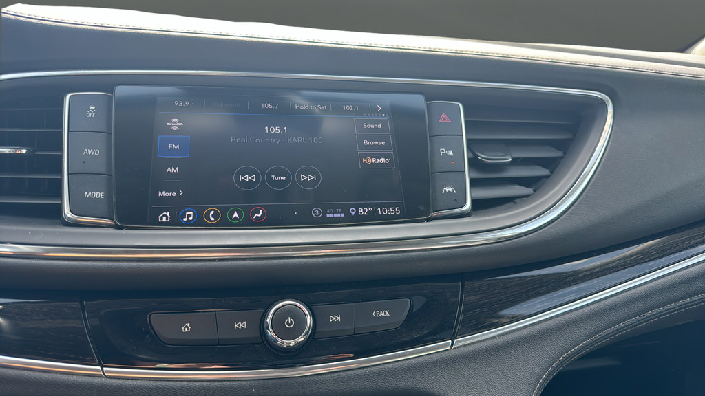 Used 2020 Buick Enclave Avenir w/ Avenir Technology Package AWD/4WD image 14