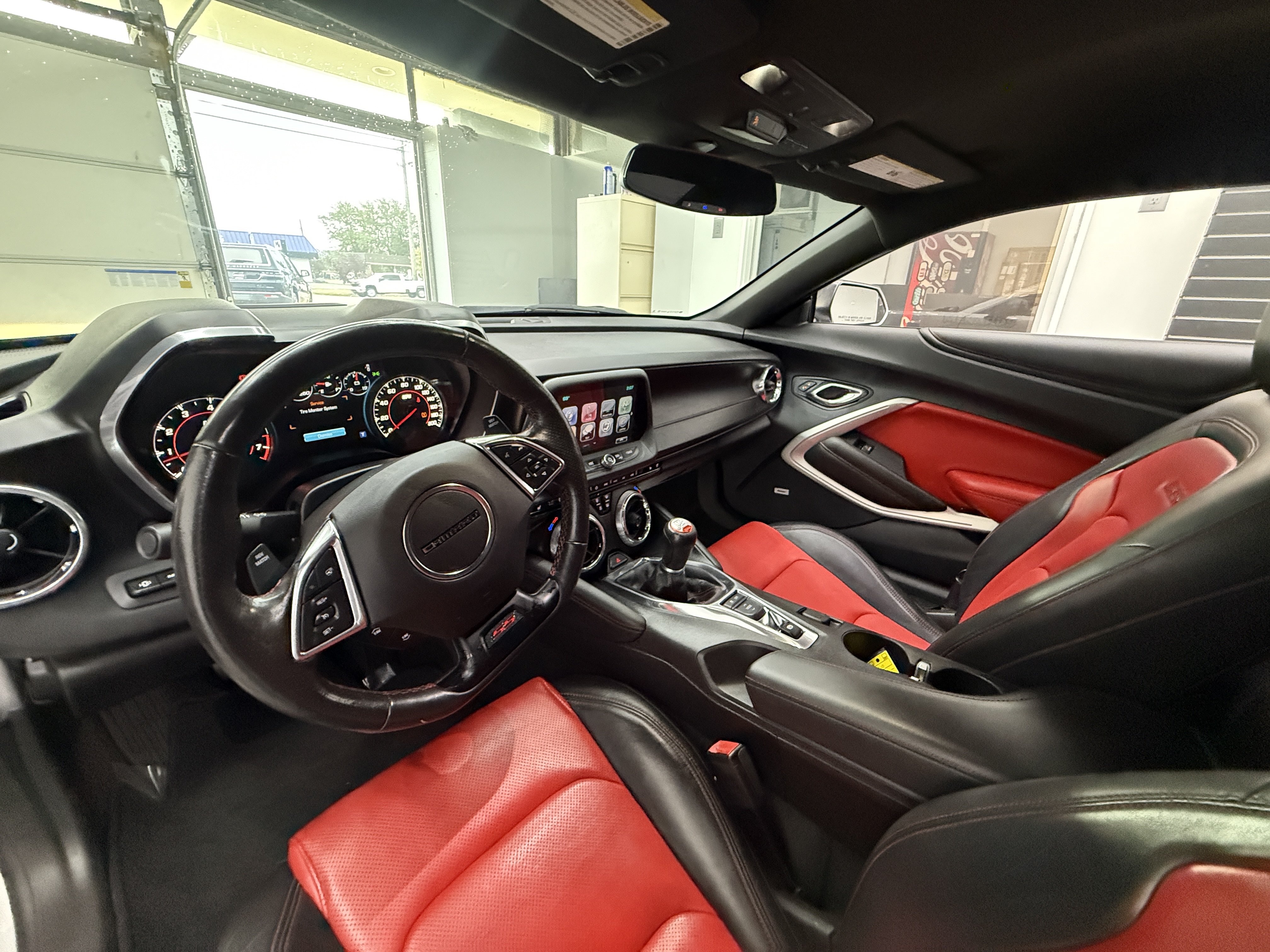 Used 2016 Chevrolet Camaro SS RWD image 13