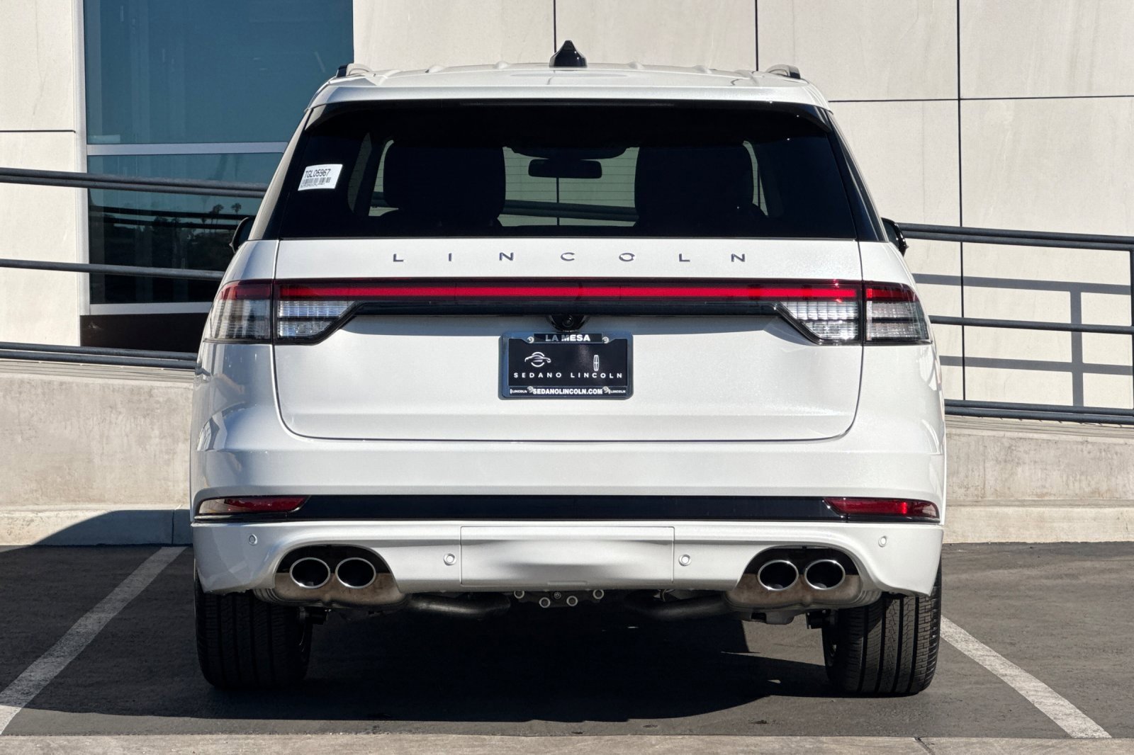 New 2026 Lincoln Aviator Premiere image 4