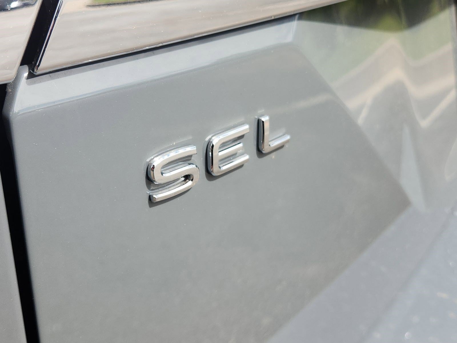 New 2025 Volkswagen Atlas SEL image 16