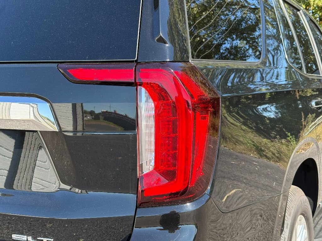 Used 2021 GMC Yukon SLT image 11