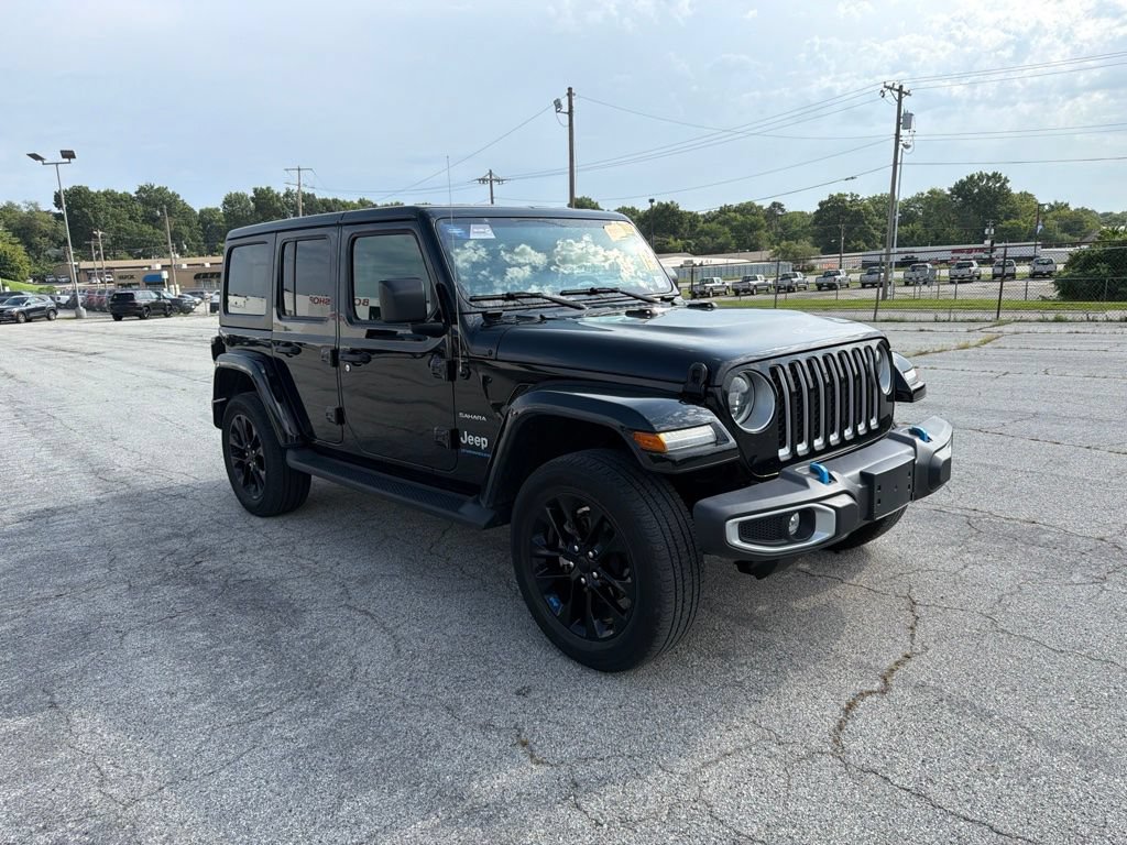 Used 2023 Jeep Wrangler Unlimited Sahara w/ Cold Weather Group AWD/4WD video 1