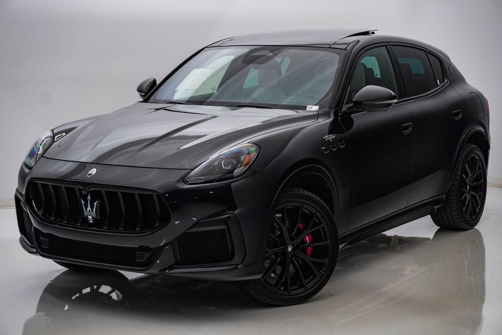 Certified 2024 Maserati Grecale Modena AWD/4WD image 3