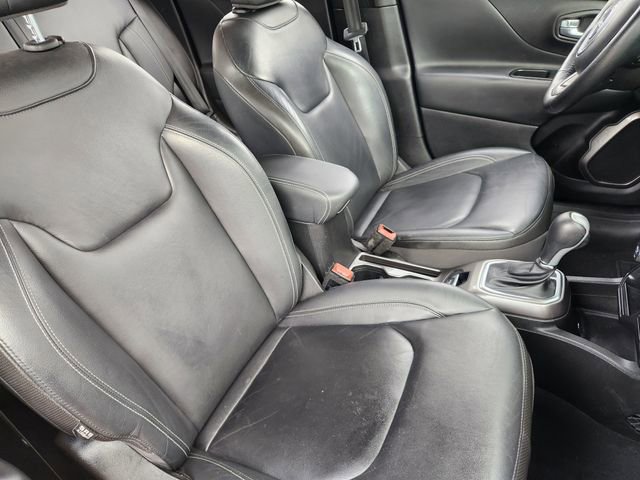 Used 2018 Jeep Renegade Limited w/ UConnect 8.4 Nav Group image 14