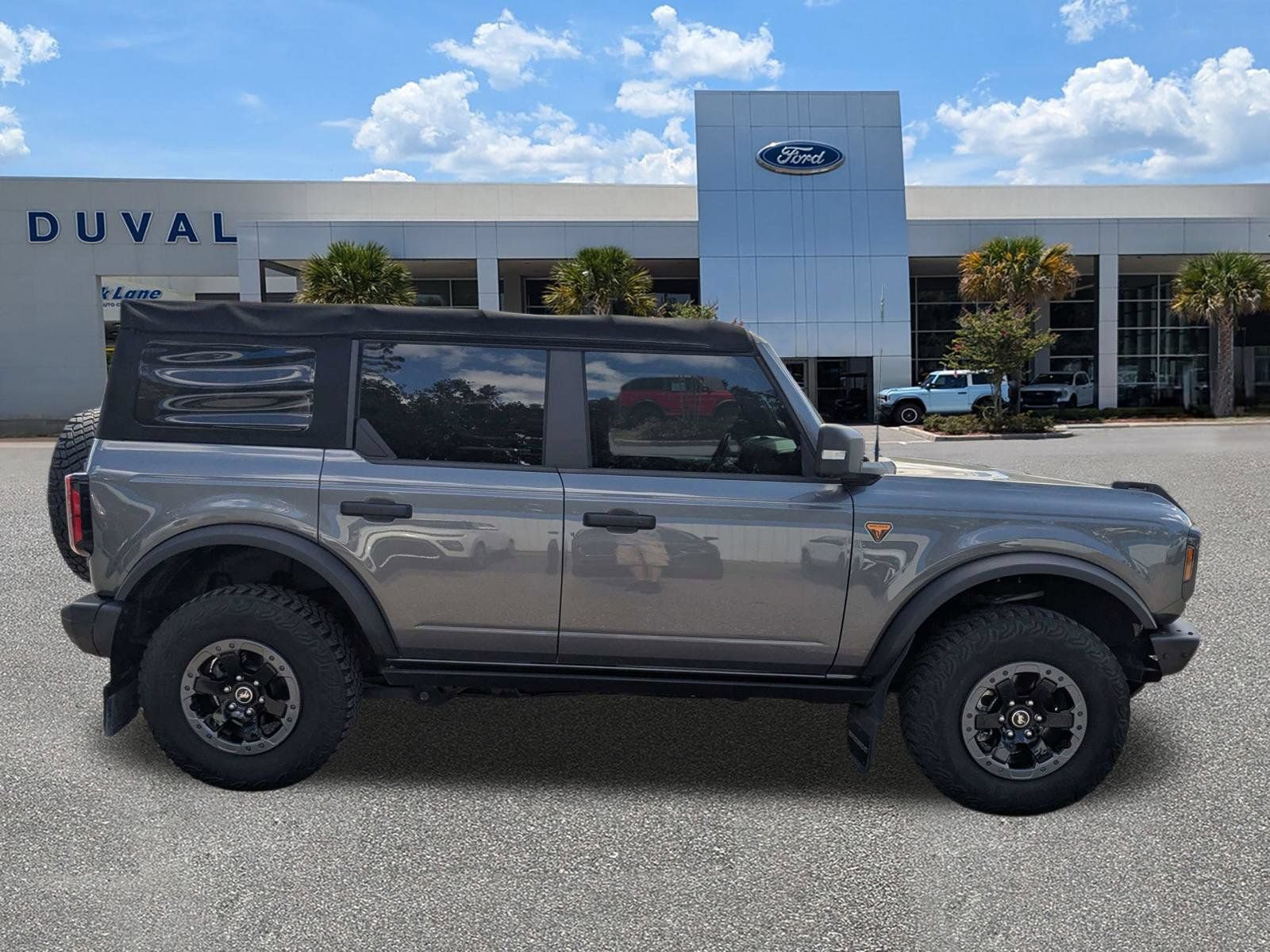 Used 2021 Ford Bronco Badlands AWD/4WD image 3
