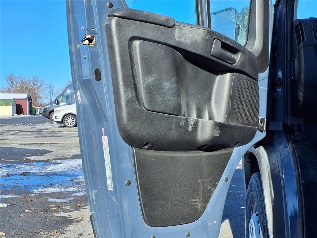 Used 2024 RAM ProMaster 3500 image 24