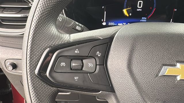 Used 2025 Chevrolet TrailBlazer LT w/ Driver Confidence Package image 21