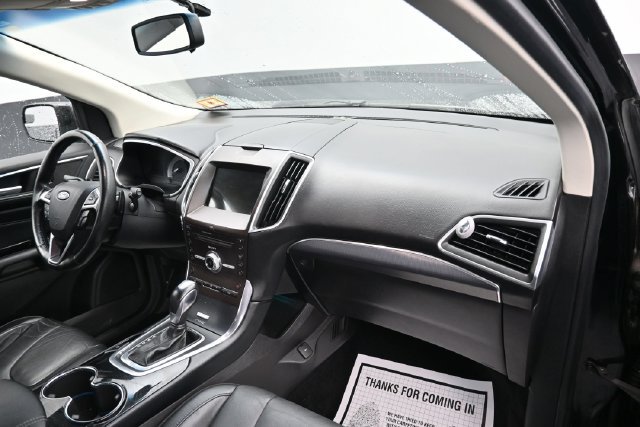 Used 2017 Ford Edge Titanium AWD/4WD image 11