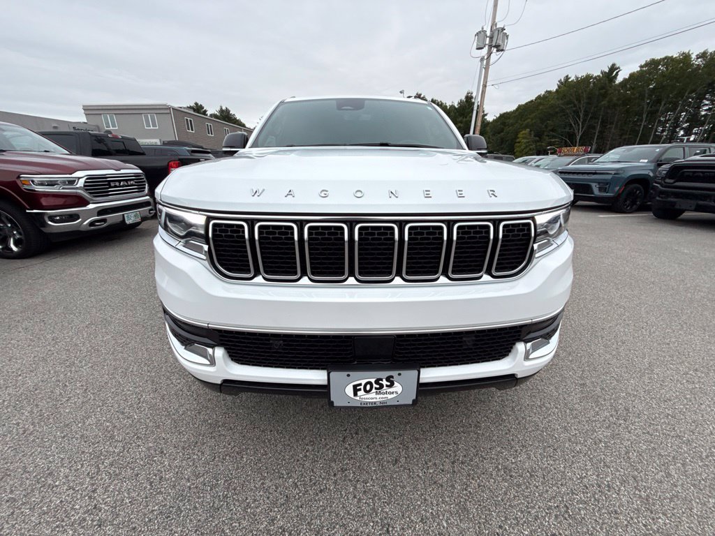 Certified 2025 Jeep Wagoneer 4WD image 8