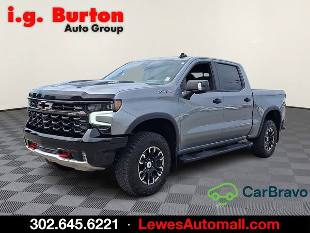 Used 2024 Chevrolet Silverado 1500 ZR2 w/ Technology Package AWD/4WD image 3