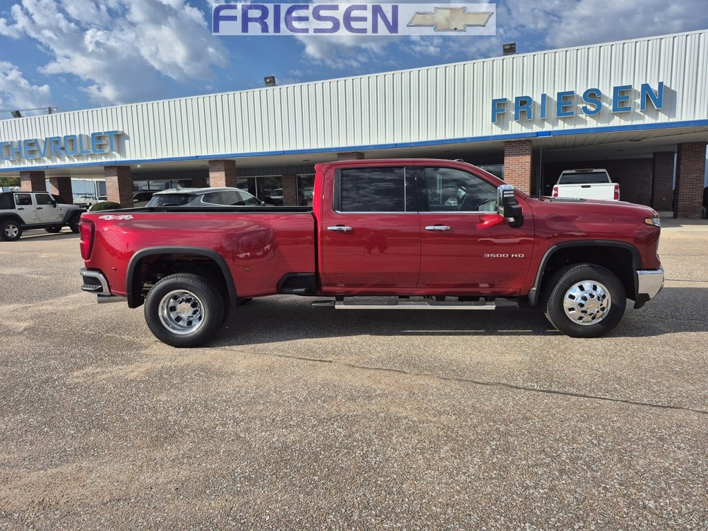 New 2026 Chevrolet Silverado 3500 LTZ w/ LTZ Convenience Package image 7