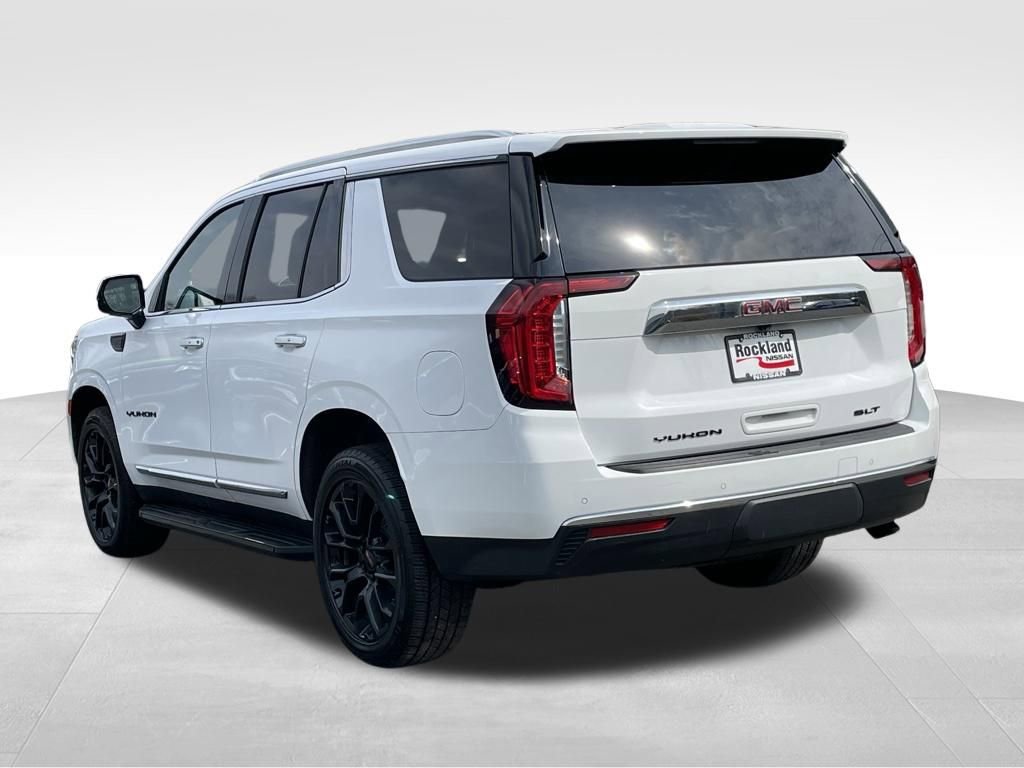 Used 2023 GMC Yukon SLT w/ SLT Premium Package AWD/4WD image 5
