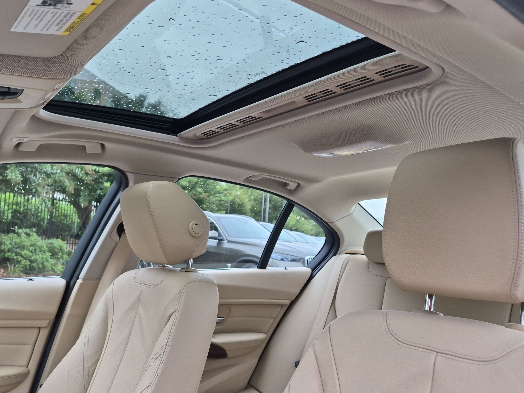 Used 2015 BMW 328i Sedan RWD image 16