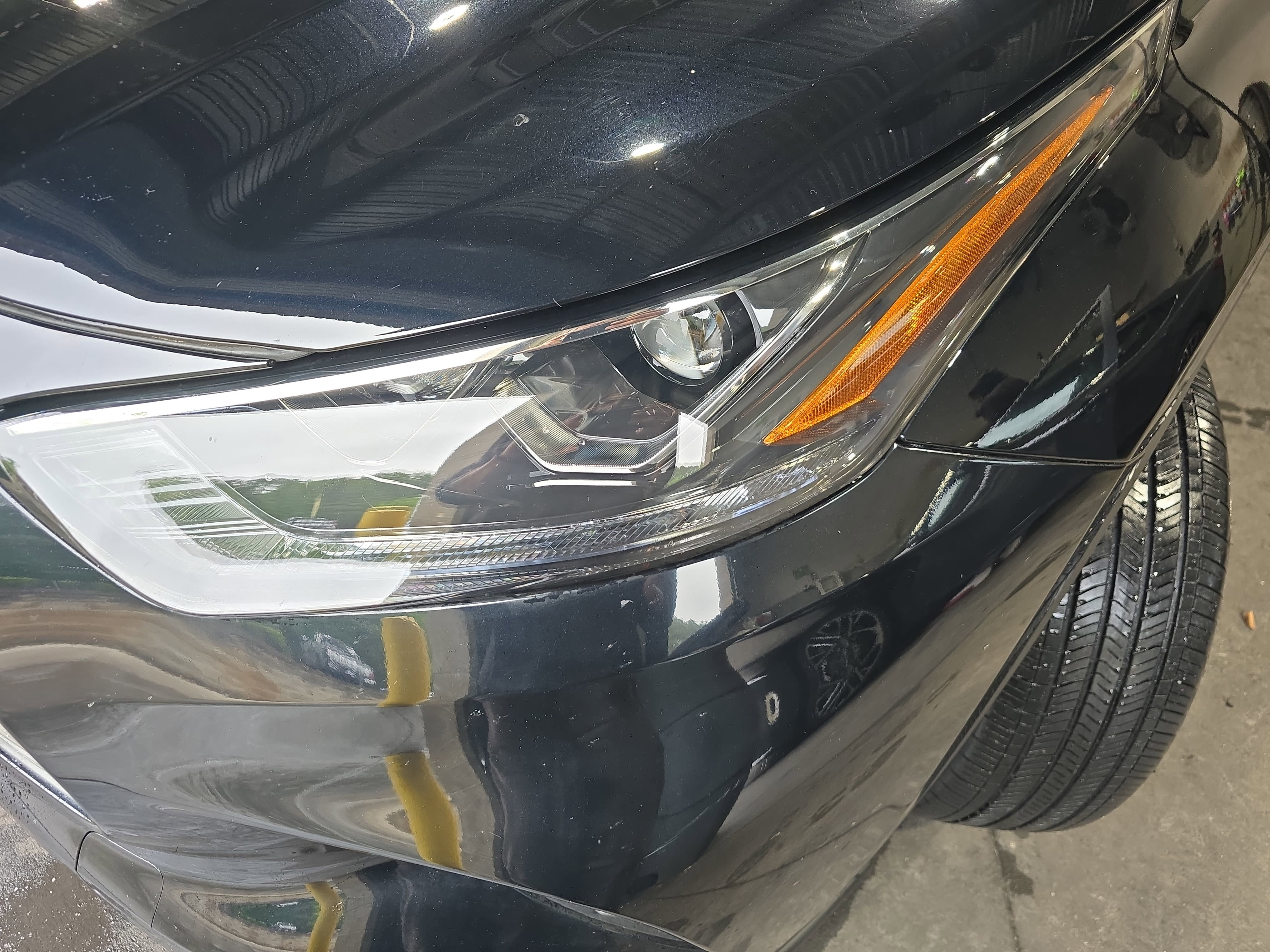 Used 2024 Toyota Highlander Limited AWD/4WD image 34
